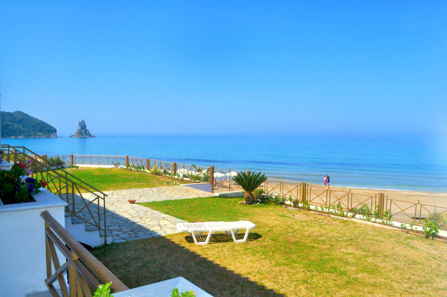 Nereides Apartment - view of the entire coast